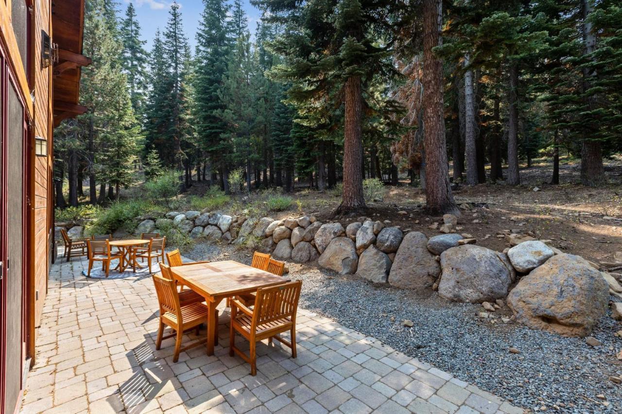 Bear Meadows Lodge - Hot Tub - Tahoe Donner Home Truckee Exteriör bild